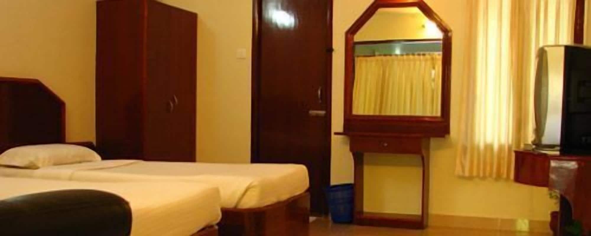 Mamalla Beach Resort مهاباليبورام المظهر الخارجي الصورة